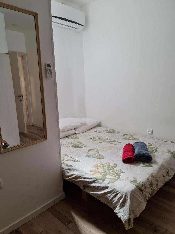 Hostel In Ейлат Екстериор снимка