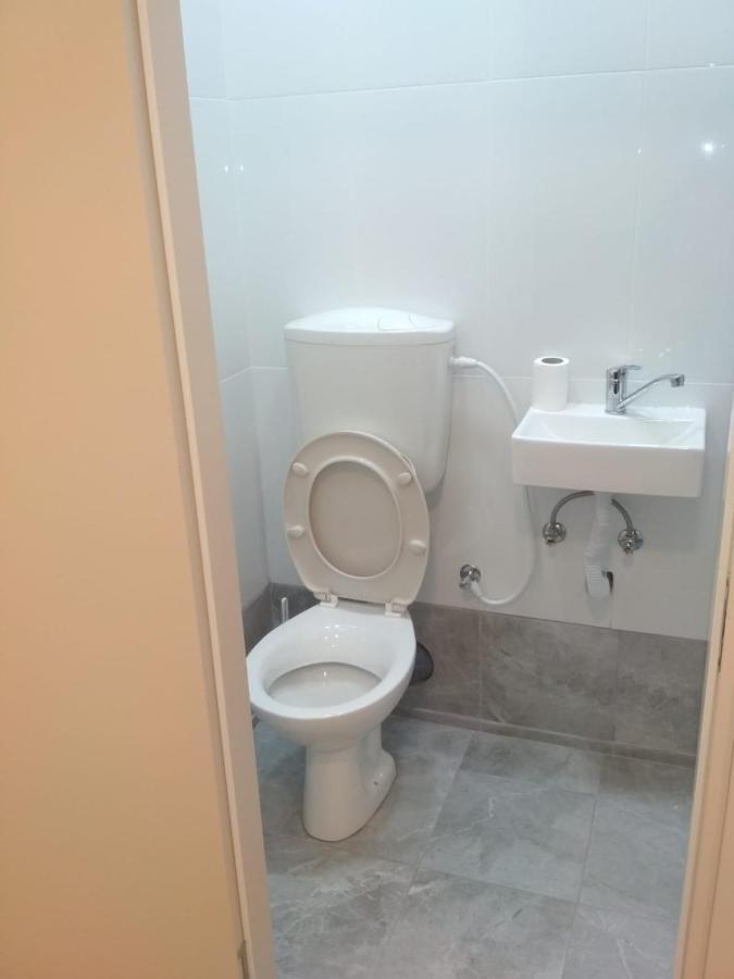 Hostel In Ейлат Екстериор снимка