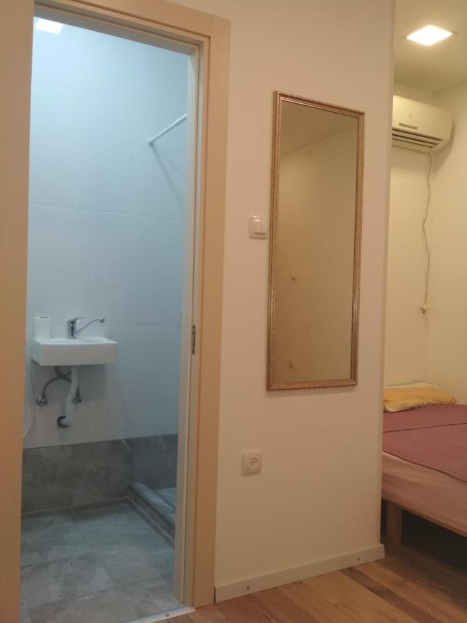 Hostel In Ейлат Екстериор снимка